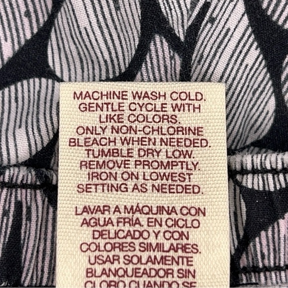 2X SHORTS BLACK WHITE PINK HEART PRINT LACE ACCENT CADUAL LIGHTWEIGHT - Picture 8 of 8